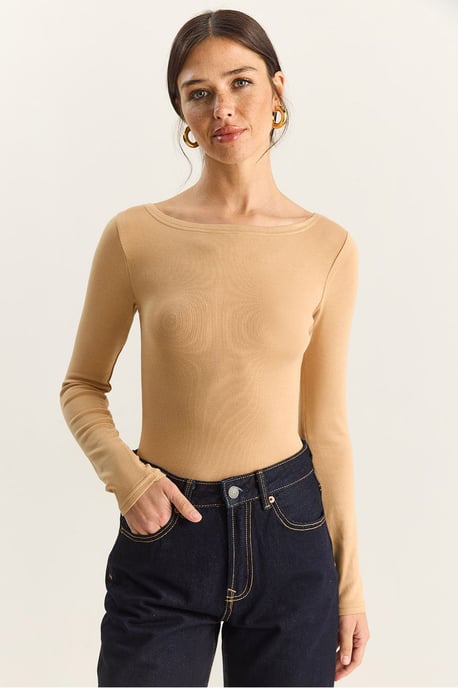 Fitted Basic Topp - Image 2