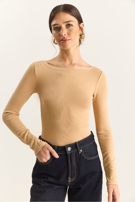 Fitted Basic Topp - Image 5