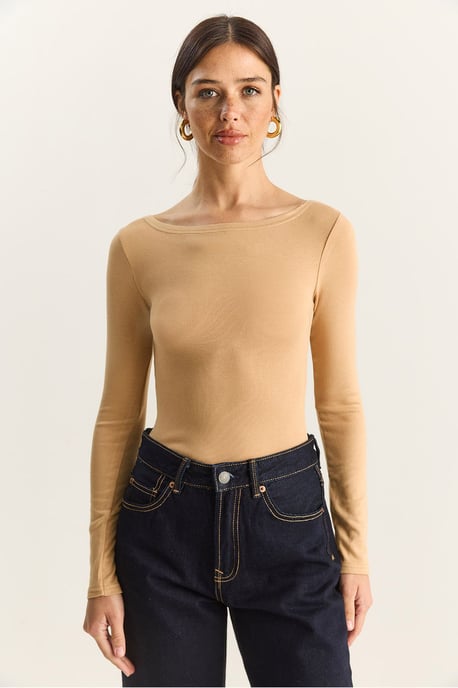 Fitted Basic Topp - Image 6