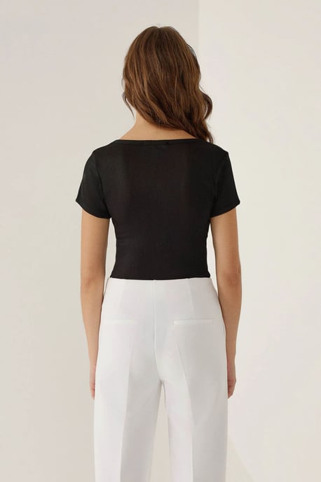 Vierkante Halse Bodysuit - Image 5