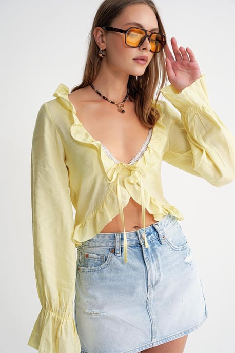 Rimpelige V-hals Lange Mouw Korte Blouse - Image 2