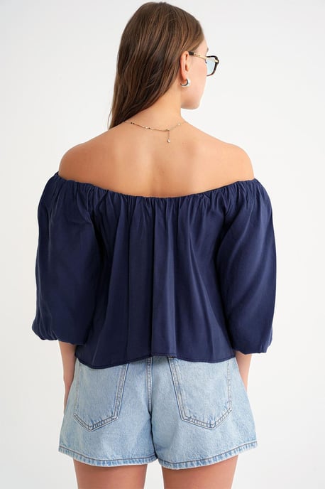 Modal Gemengde Blouse met Madonna Kraag en Rimpeldetail - Image 6