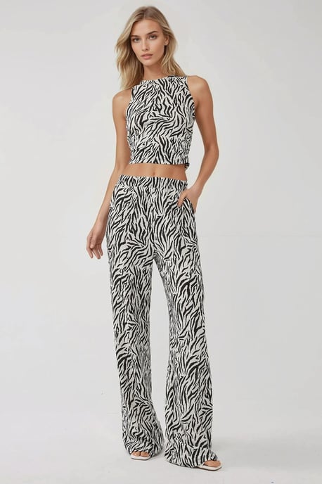 Slim Fit Zebra Print Crew Neck Top - Image 3