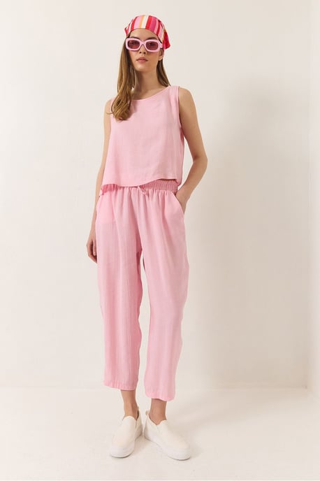 Mouwloze Crew Neck Blouse en Carrof Fıt Broek Set - Image 2
