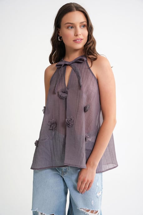 V-Neck Tie Closure Ruffle Blouse - Image 3
