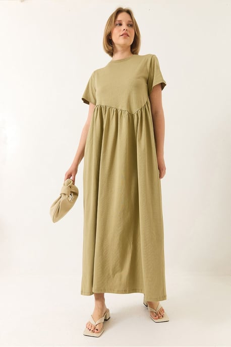 Maxi Crew Neck Loose Knit Dress - Image 4