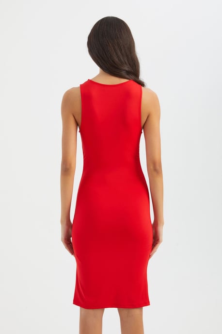 Rundhalsad ärmlös miniklänning i bodycon-stil - Image 5