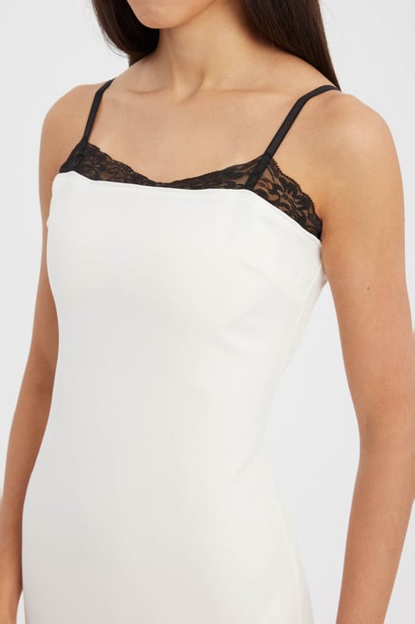 Lace Detail Mini Bodycon Jurk met Spaghetti Bands en Hartvormige Halslijn - Image 5