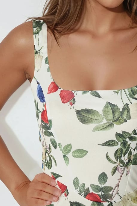 Bodycon Mini Dress with Square Collar and Floral Print - Image 4