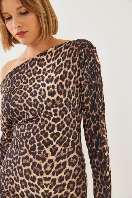 Asymmetrical Collar Leopard Print Mini Dress - Image 6