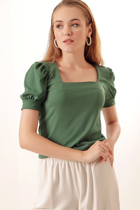 Slim Fit Square Collar Blouse - Image 4