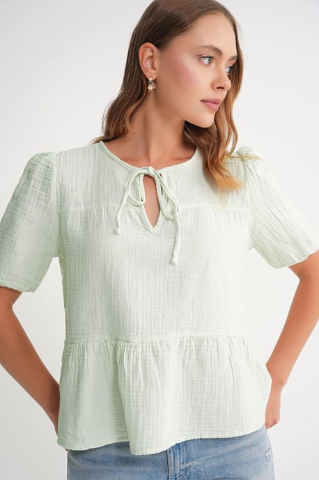 Gestructureerde Mousseline Crew Neck Blouse met Afwerkdetails - Image 3