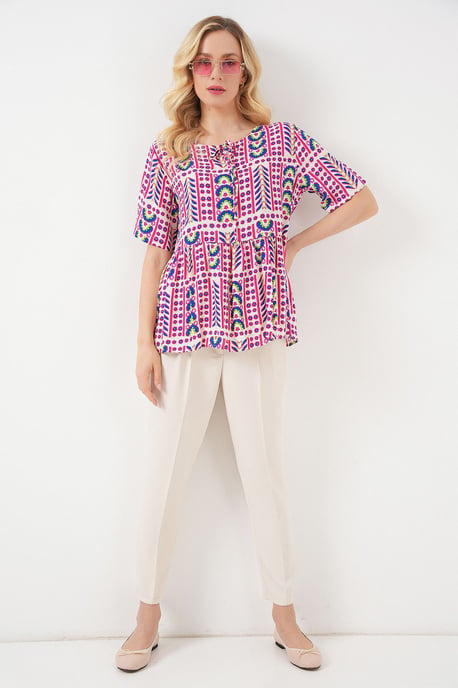 Patroon Blouse met Ronde Hals en Strikdetail - Image 2
