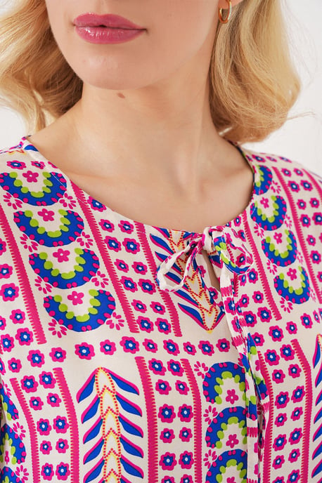 Patroon Blouse met Ronde Hals en Strikdetail - Image 5