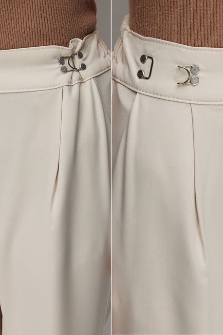 Hoge Taille Wijde Pantalon met Accessoire Detail - Image 5