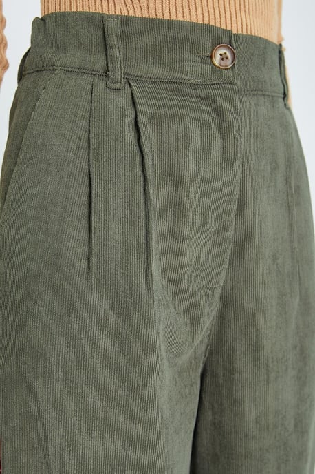 Högmidjade velour raka byxor - Image 4