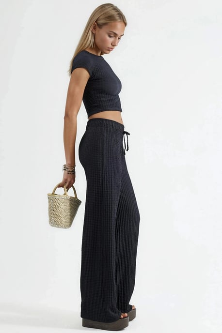 Textured Wide Leg Trousers with Drawstring Waist - Image 3