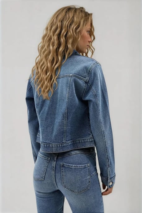 Relaxed Denim Jacket - Image 3