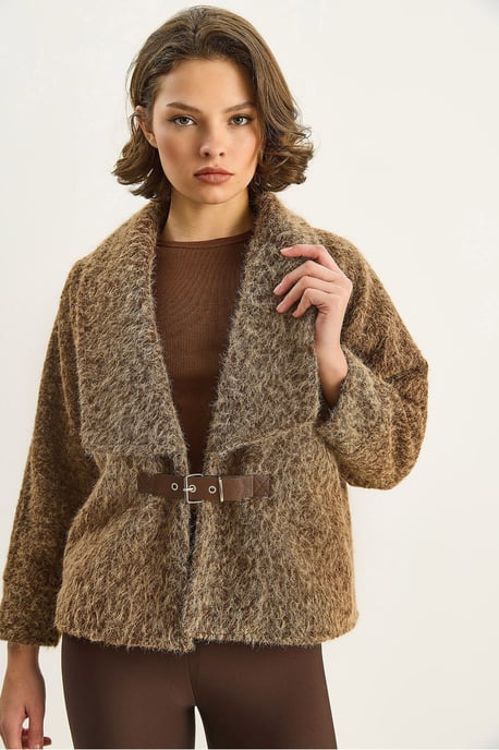 Coat with Belt Detail - Image 4