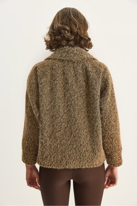 Coat with Belt Detail - Image 6
