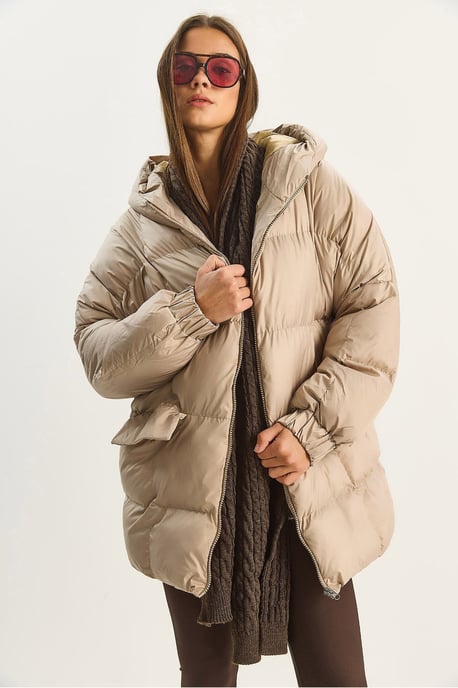 Hooded Oversized Thick Puffer Jacket - Image 2