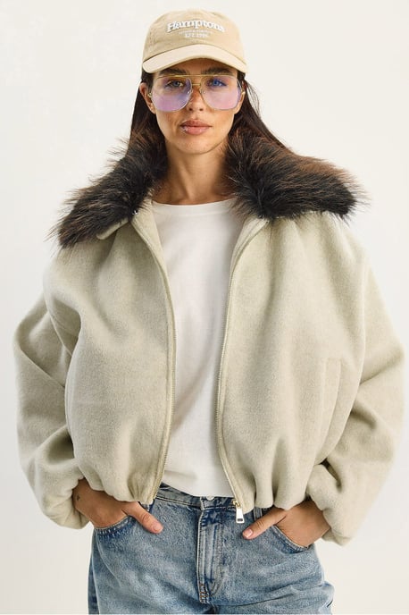 Oversized Ritjas met Bontkraag - Image 1