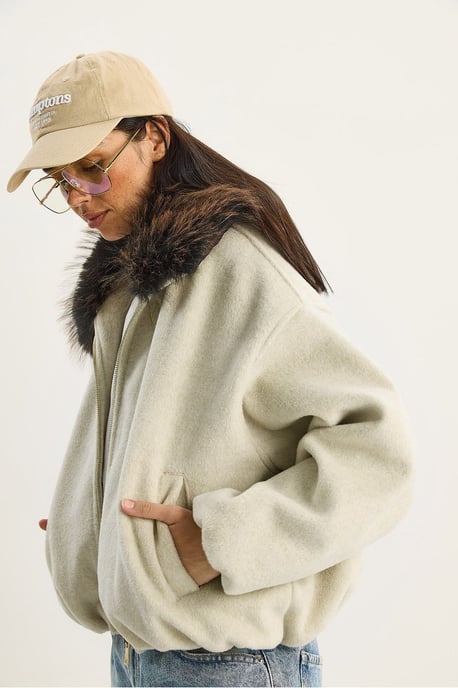 Oversized Ritjas met Bontkraag - Image 3