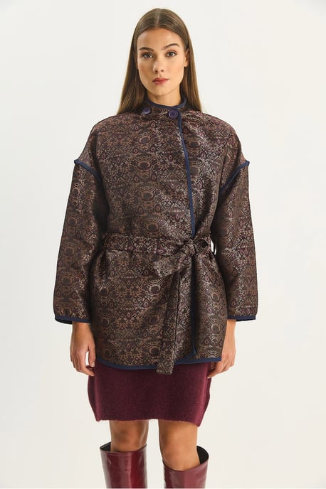 Oversized Jacquardmönstrad Jacka med Spänne - Image 5