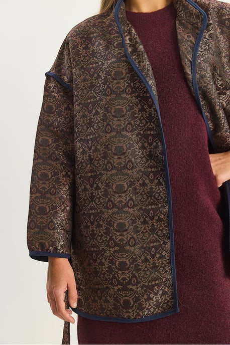 Oversized Jacquardmönstrad Jacka med Spänne - Image 6