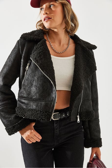 Faux leather kort jacka med sjalkrage - Image 2