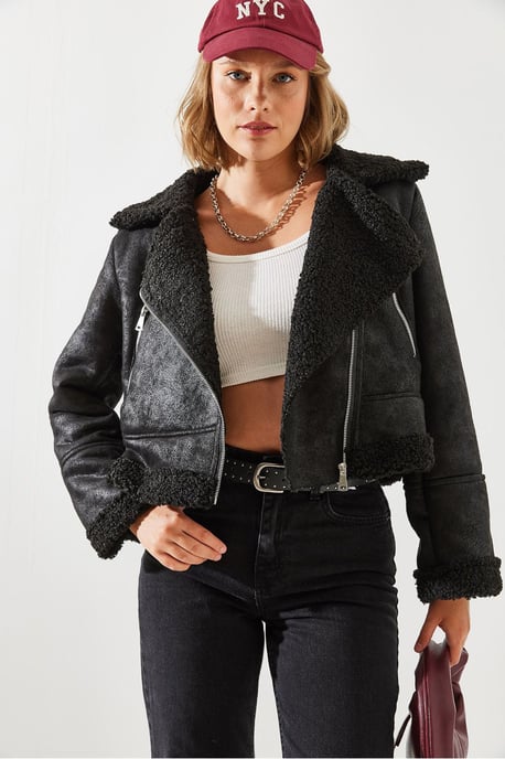 Faux leather kort jacka med sjalkrage - Image 3