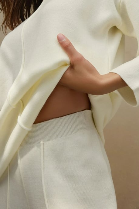 Lang Sweater & Hoge Taille Wijde Pijpen Brei Set - Image 5