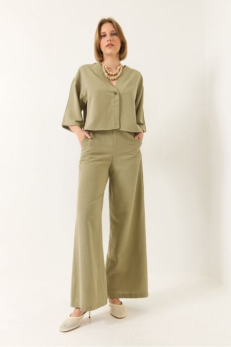 V-hals Tuniek en Wijde Pantalon Twee-Delige Set - Image 2