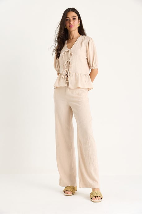 V-Neck Textured Two-Piece Co-Ord - Image 4