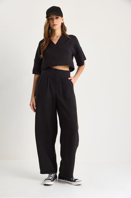 V-Neck Knitted Two-Piece Coord Set with Wide Leg Pants - Image 4