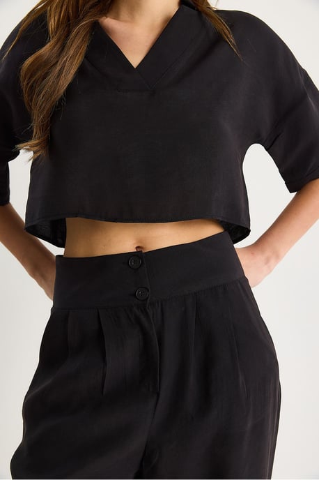 V-Neck Knitted Two-Piece Coord Set with Wide Leg Pants - Image 5