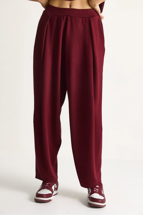 High Waist Textured Knitted Two-Piece Coord Set - Image 5