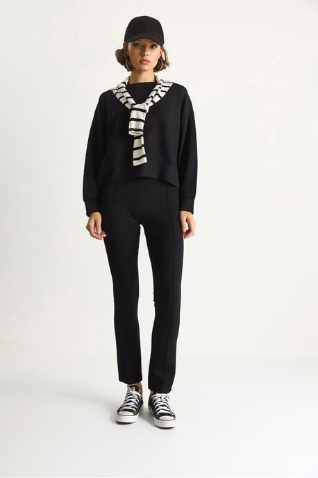 Figurformad långärmad crew neck tvådelad set - Image 2