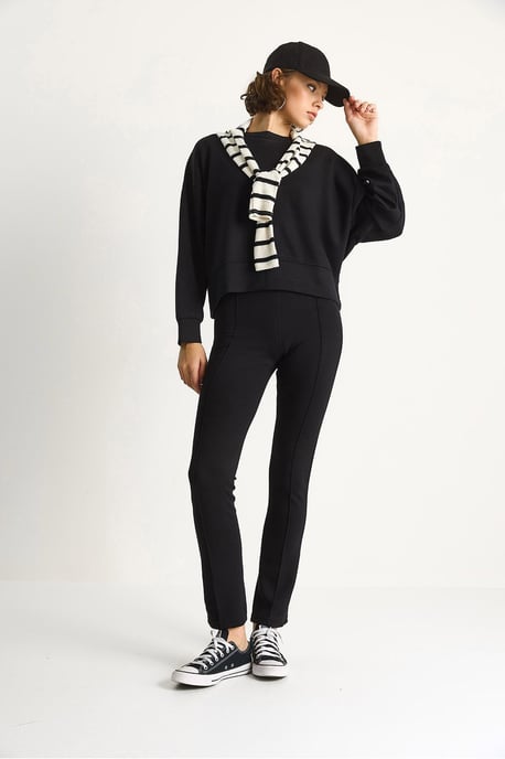 Figurformad långärmad crew neck tvådelad set - Image 3