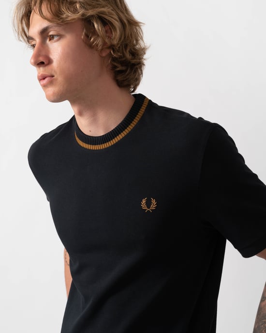 Crew Neck T-Shirt in Black - Image 3