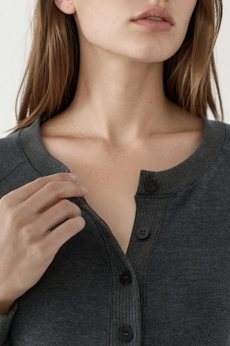 Crew Neck Buttoned Cardigan - Image 5