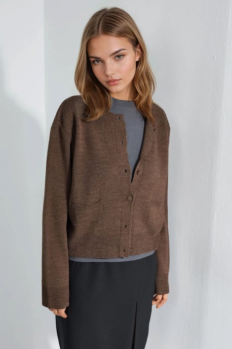 Knitted cardigan med täckta knappar och fickor - Image 5