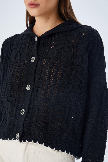 Texturerad stickad cardigan med knappstängning - Image 3