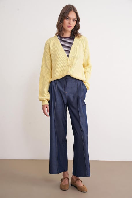 Gestructureerde V-hals Knopen Cardigan - Image 2