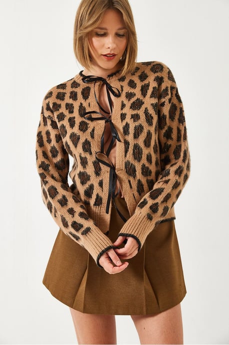 Leopardprint Breipulli met Pompom - Image 3