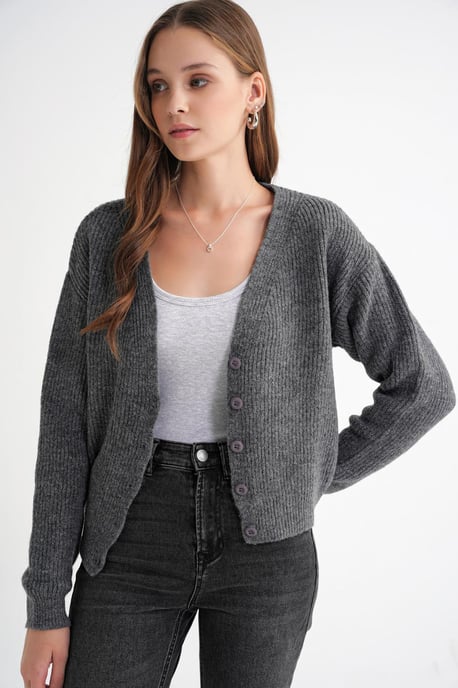 Texturerad V-ringad knap cardigan - Image 3