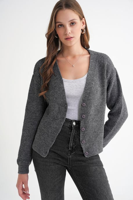 Texturerad V-ringad knap cardigan - Image 4