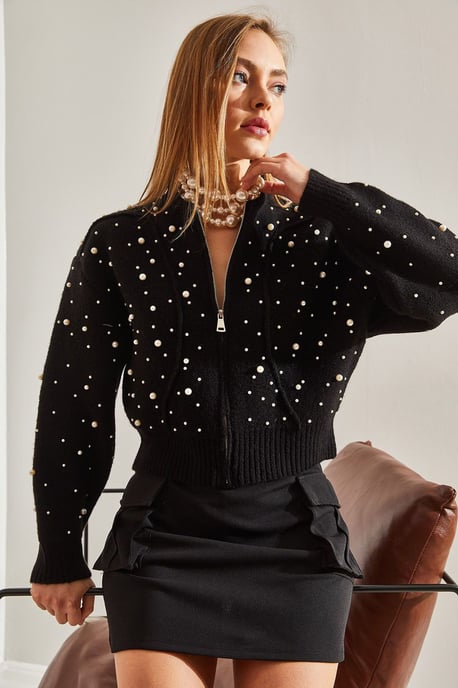 Pearl Embellished Zip-Up Crop Cardigan - Image 4