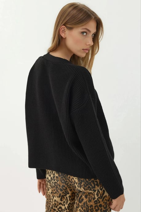 V-hals Oversized Gebuttonde Cardigan - Image 2