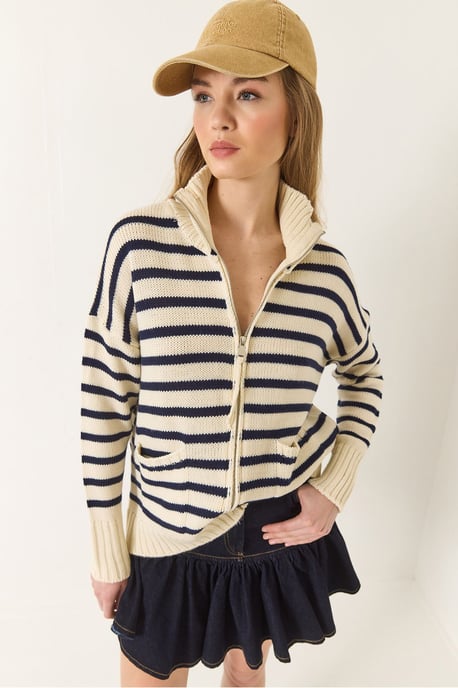 Randig zip-up stickad cardigan med fickor - Image 2
